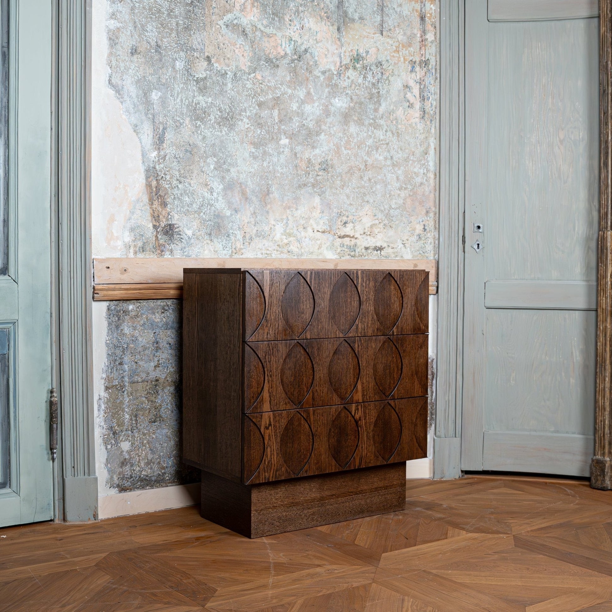 Komoda LIBRA HIGH - Pastform Furniture