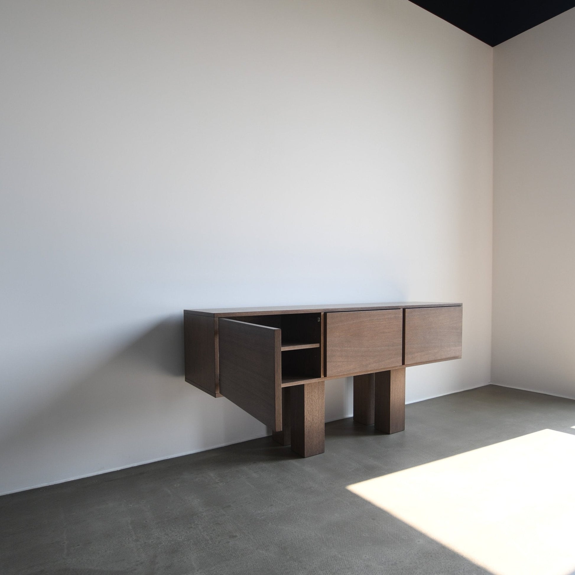 Komoda TAURUS - Pastform Furniture