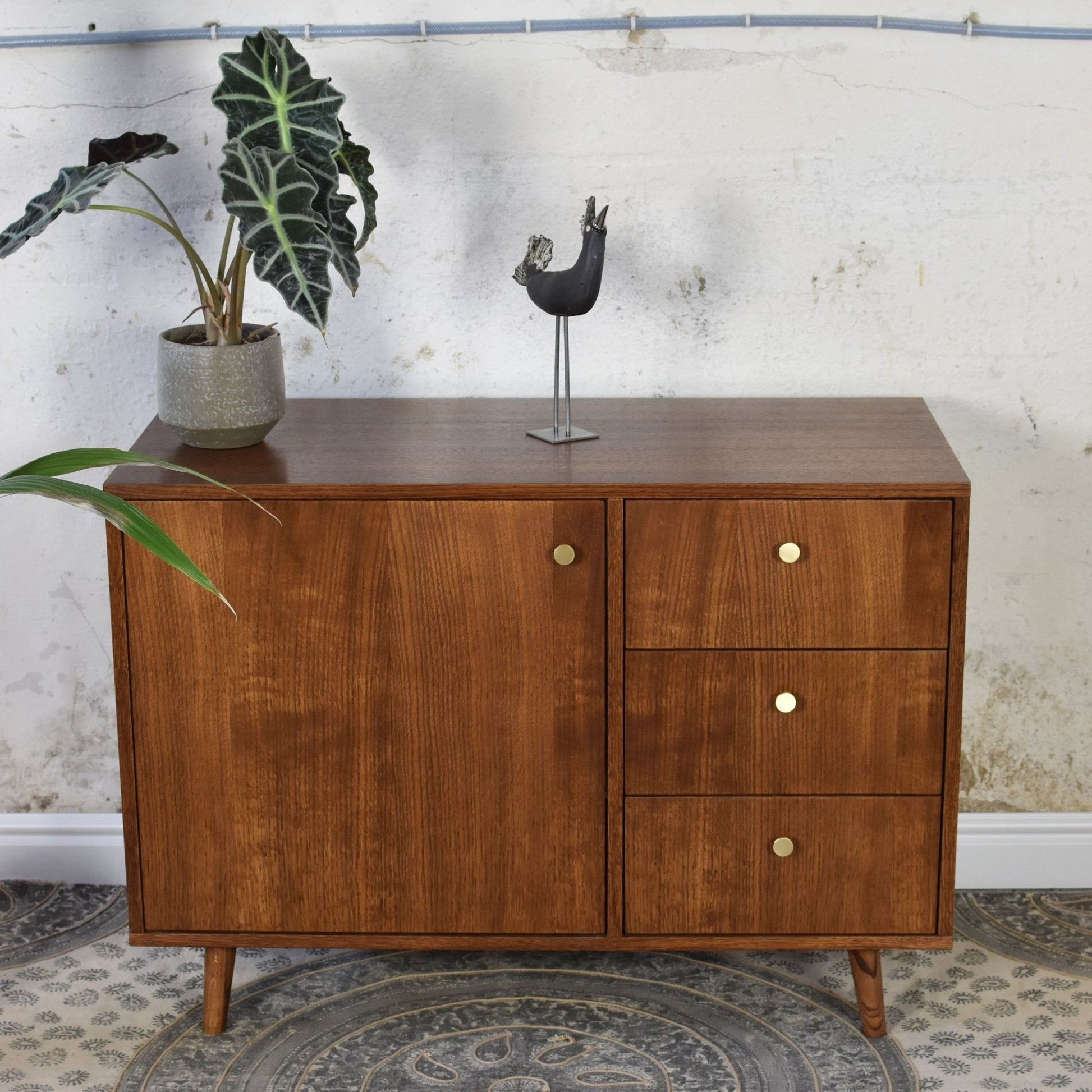 Komoda Vina - Pastform Furniture