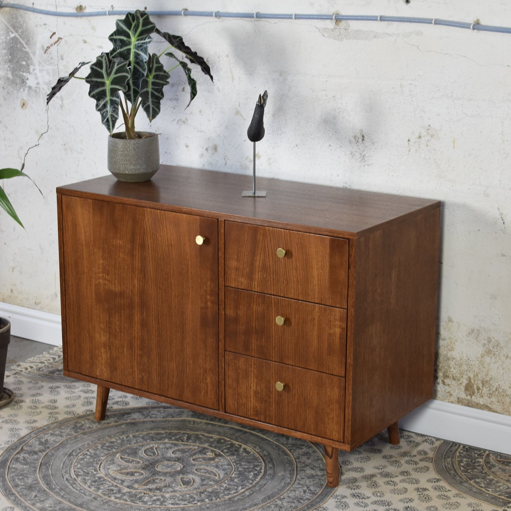 Komoda Vina - Pastform Furniture